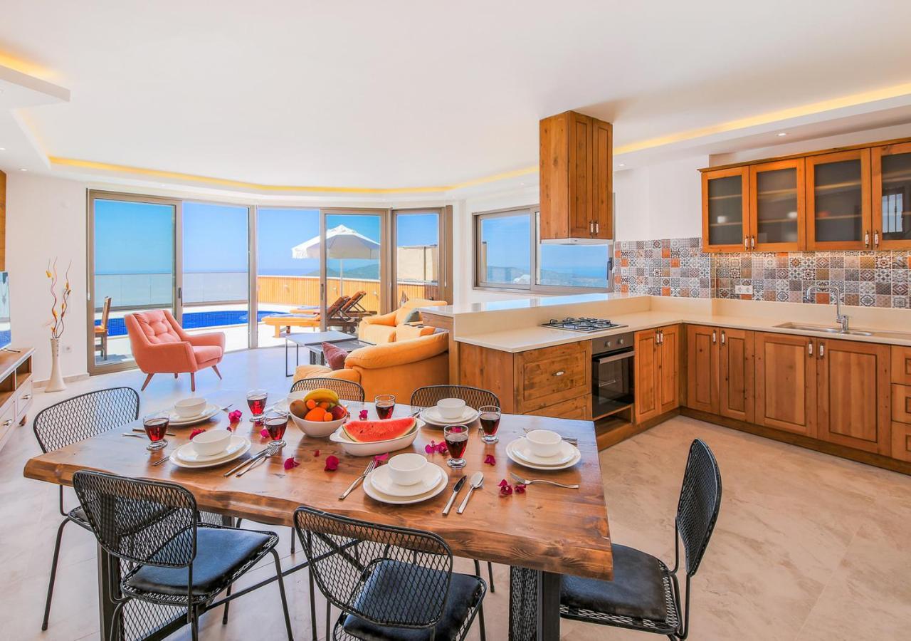 Villa 5 Sleeps 6 Isolated Pool See And Montain View-Villa Kartal Yuvasi Uzumlu  Экстерьер фото