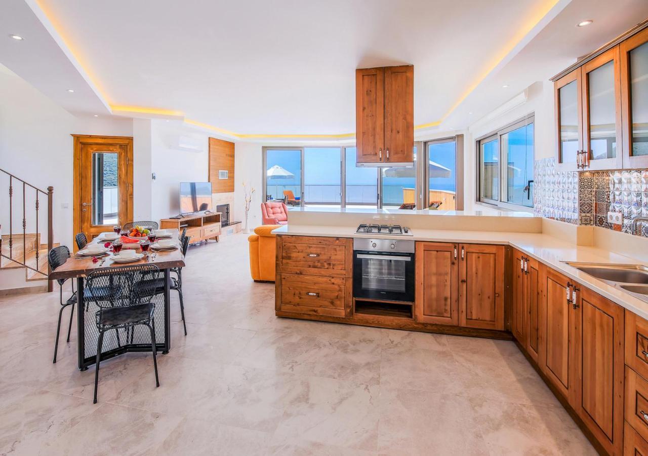 Villa 5 Sleeps 6 Isolated Pool See And Montain View-Villa Kartal Yuvasi Uzumlu  Экстерьер фото